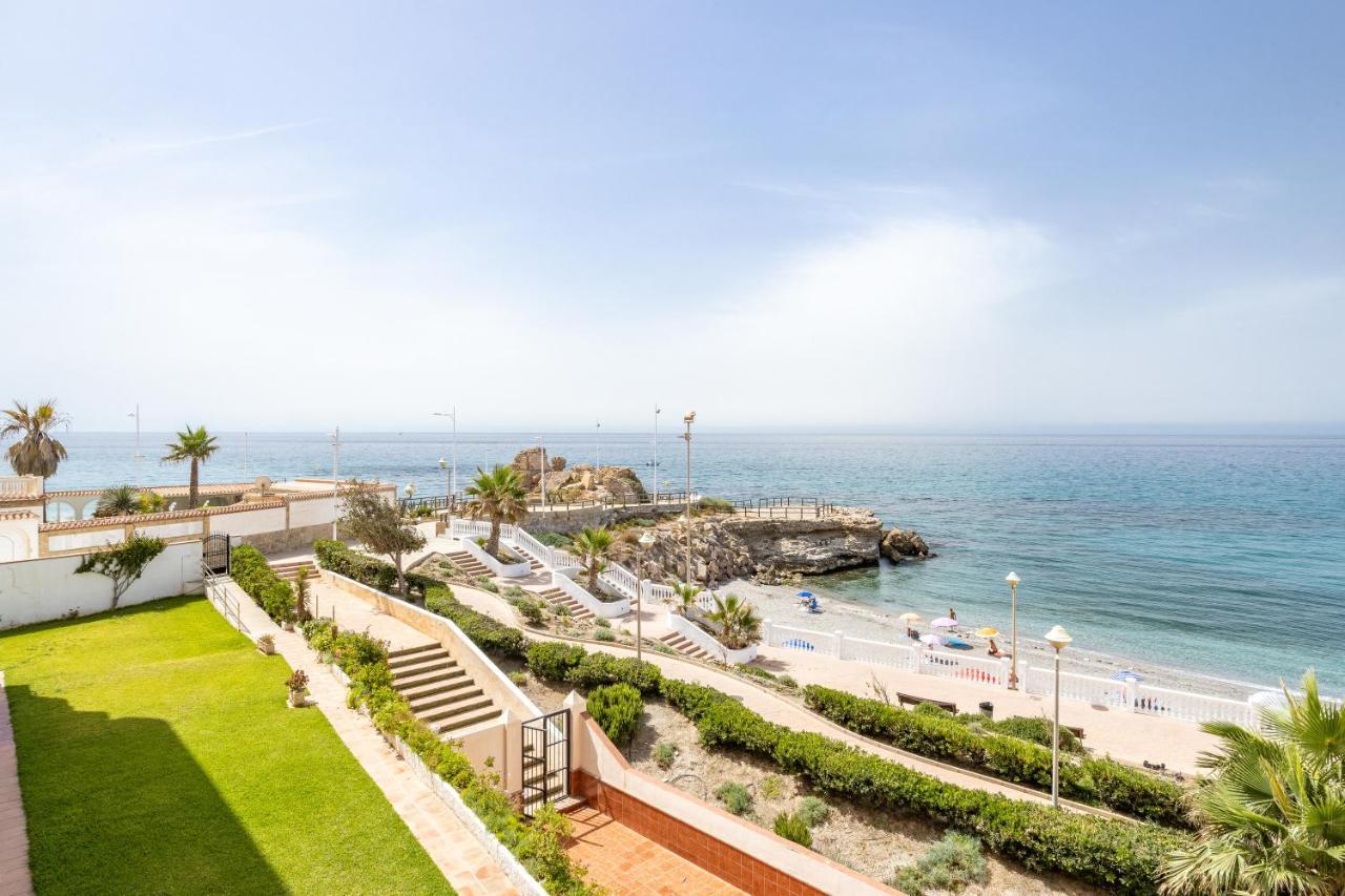 Stylish Apartment With Sea View Nerja Exteriér fotografie